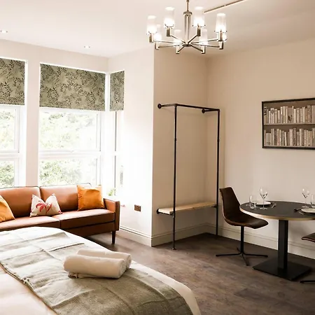 דירה Lovely Flat On Bath Road - Flat 7