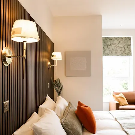 דירה Lovely Flat On Bath Road - Flat 7