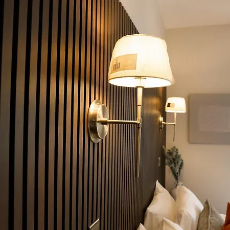 Lovely Flat On Bath Road - Flat 7 דירה בריסטול
